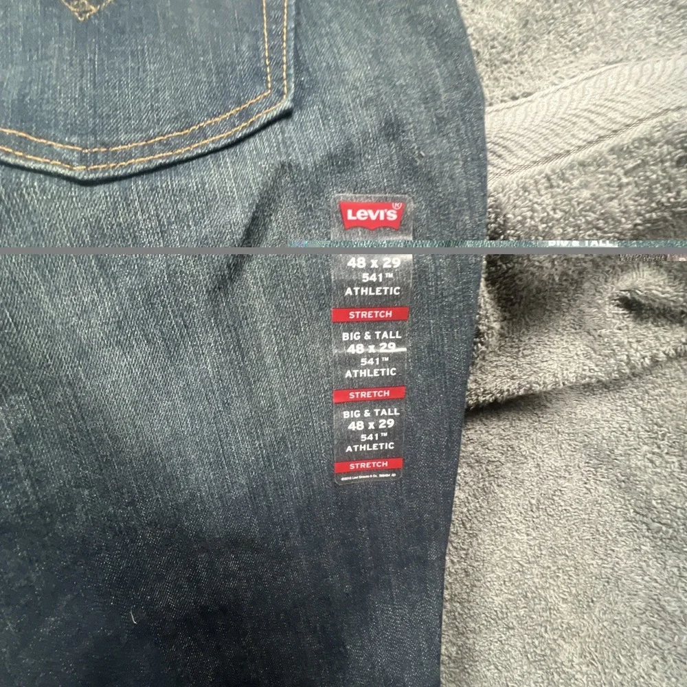 Levis comfort tapered pair